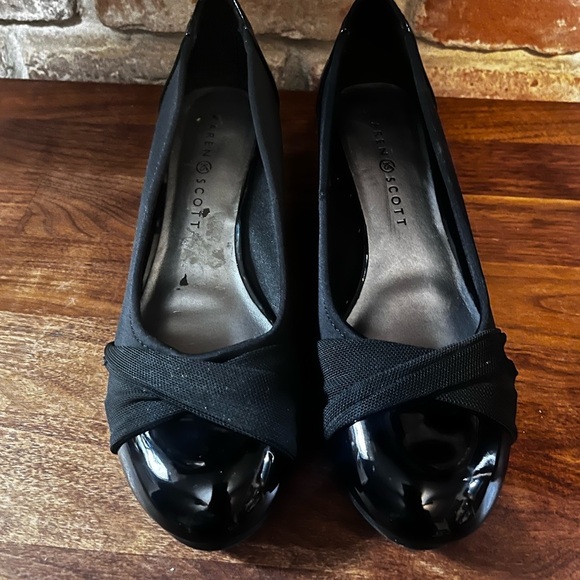 Karen Scott Women's Preslee Dress Closed Casual Wedges Black size 8 - Picture 2 of 7